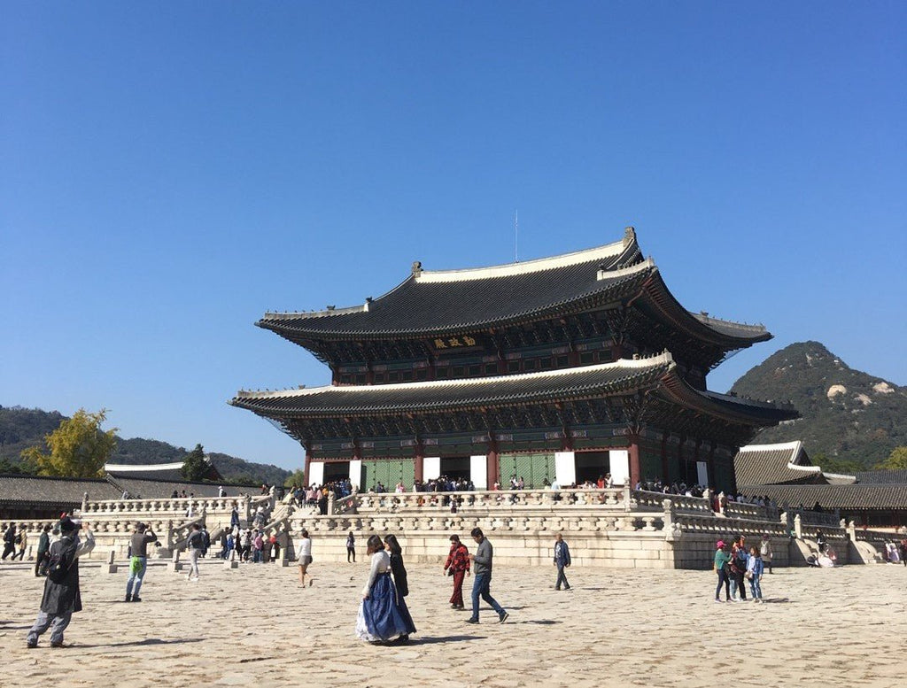 A Trip to Seoul At Your Fingertips! - Coréelle