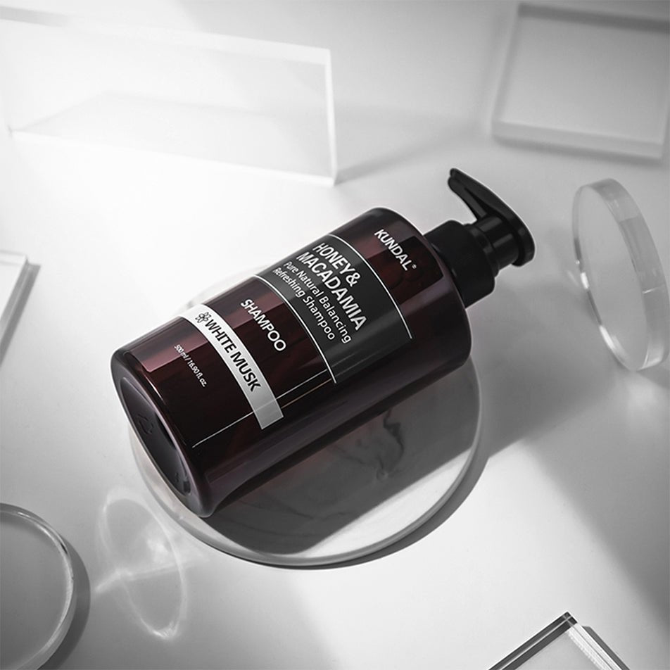 HONEY & MACADAMIA NATURE SHAMPOO & TREATMENT SET - CHERRY BLOSSOM